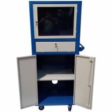 Rack para computador fechado 1 gaveta, 4 portas